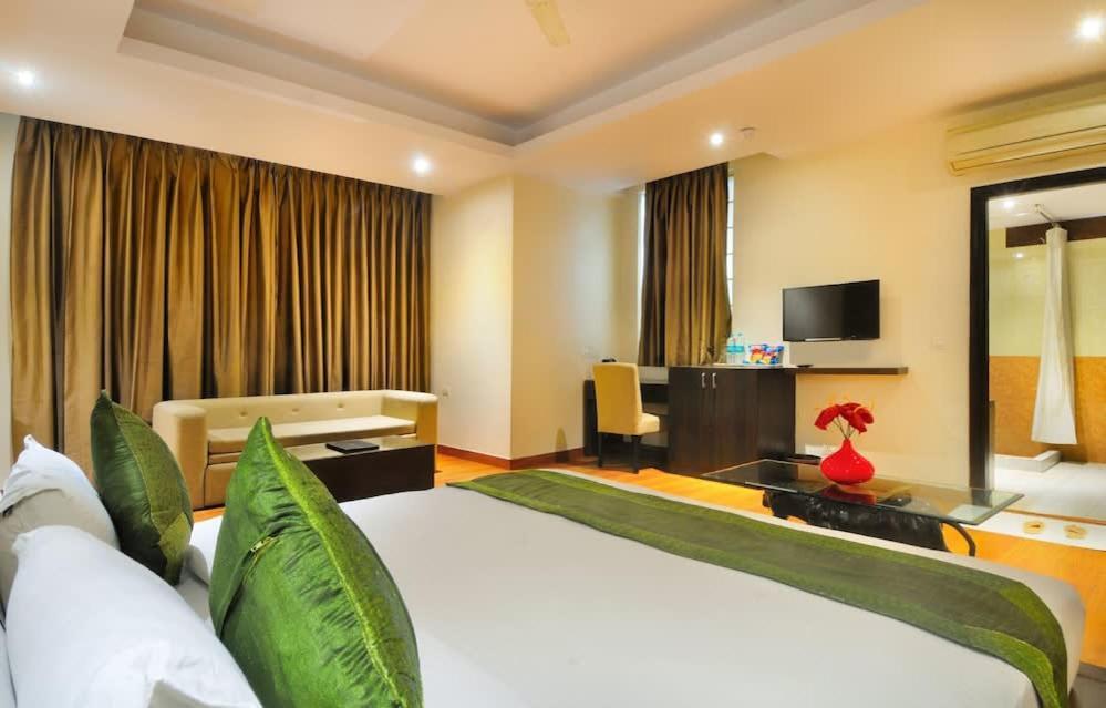 Zenith Mahipalpur - Free Parking Hotel New Delhi Ngoại thất bức ảnh