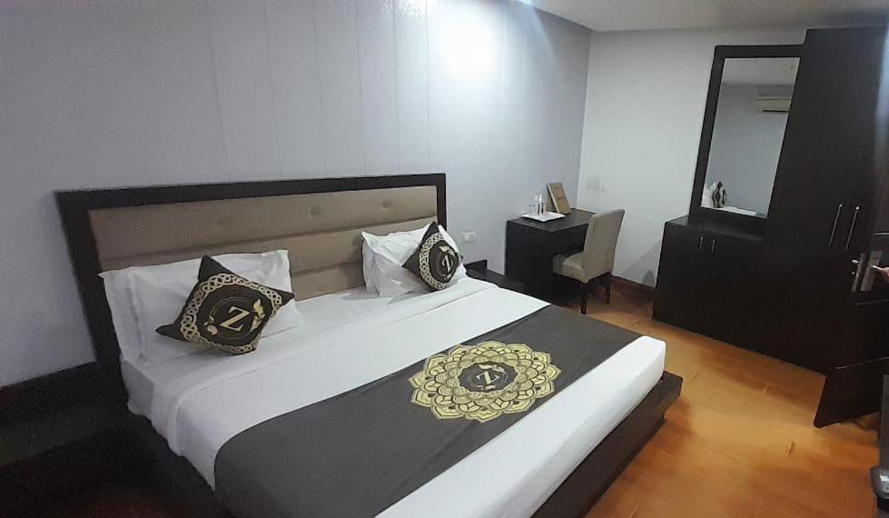 Zenith Mahipalpur - Free Parking Hotel New Delhi Ngoại thất bức ảnh